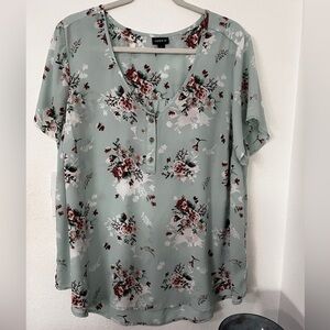 Torrid Mint Allover Floral Print Georgette Button Down V Neck Blouse Size 1